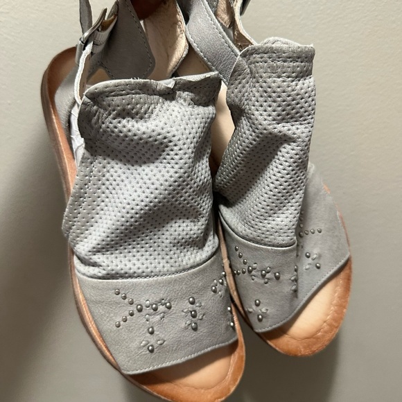 Miz Mooz Gray Sandals with Perforated Design and Elastic Collar - Picture 2 of 7